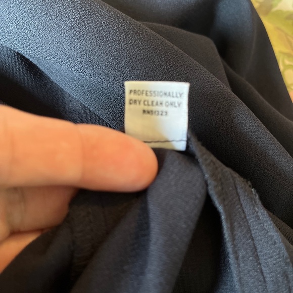 CHAUS Size 18 Career Tunic Blouse Buttondown Navy Blue Career Elegant $89 NEW - Picture 14 of 14